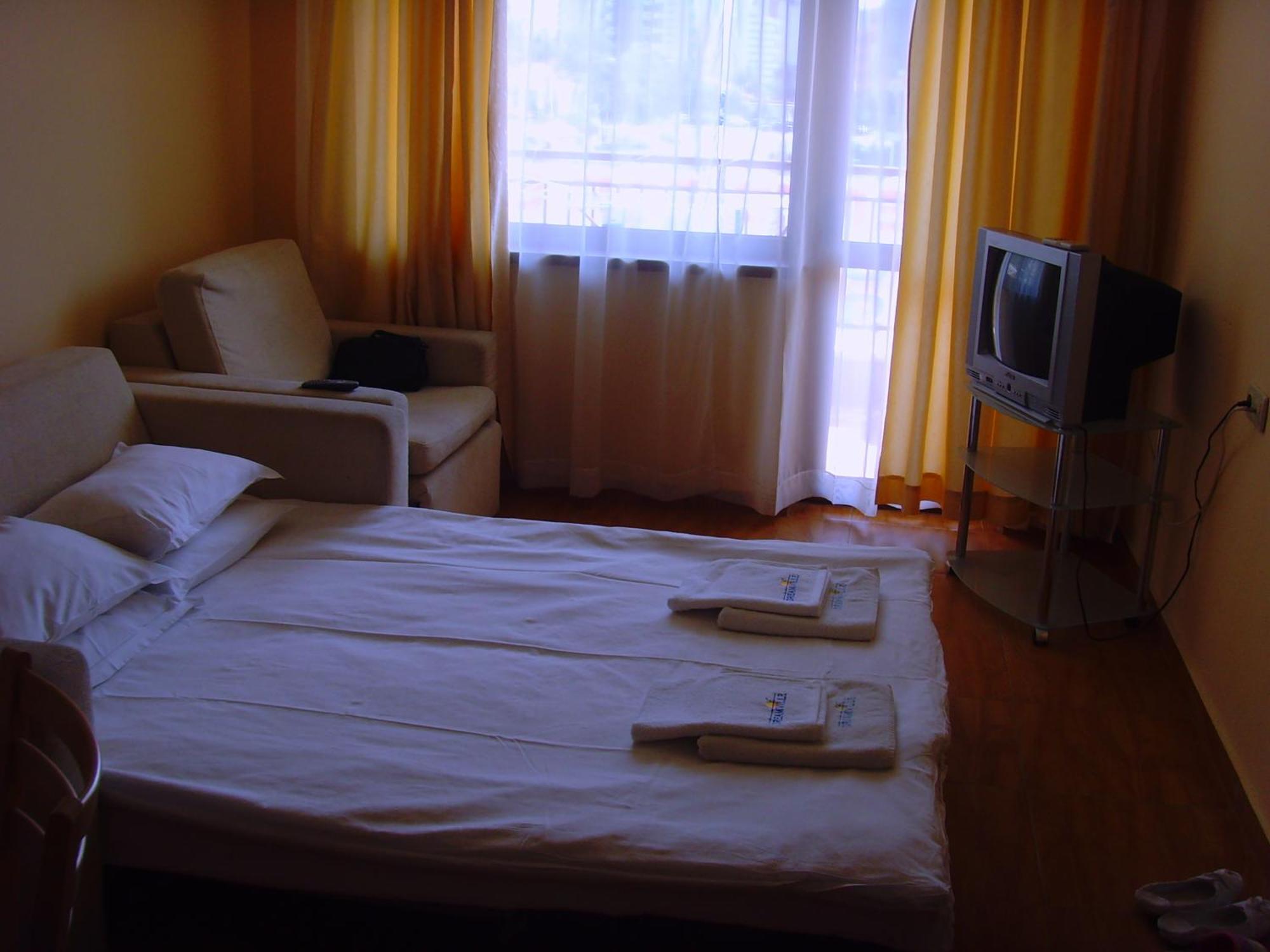 Комплекс Съни Дриймс Aparthotel Слънчев бряг Екстериор снимка